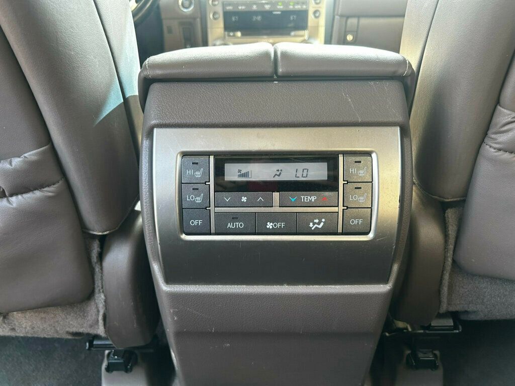 2018 Lexus GX Base photo 13