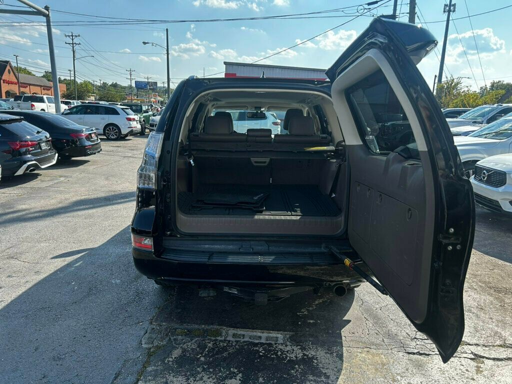 2018 Lexus GX Base photo 14