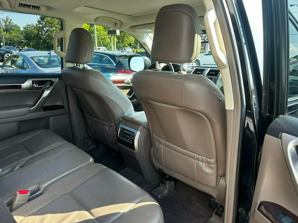 2018 Lexus GX Base photo 30