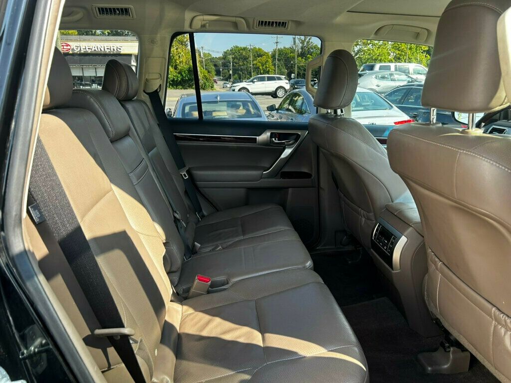 2018 Lexus GX Base photo 31