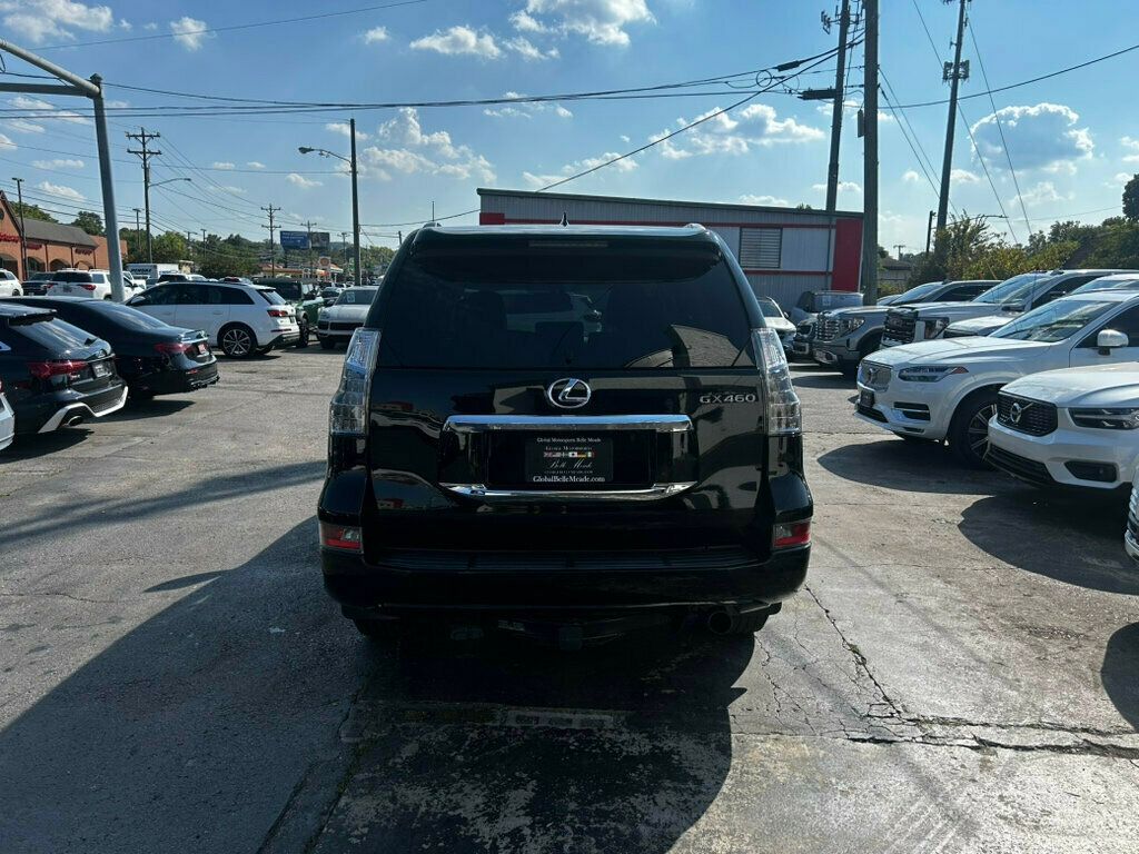 2018 Lexus GX Base photo 3