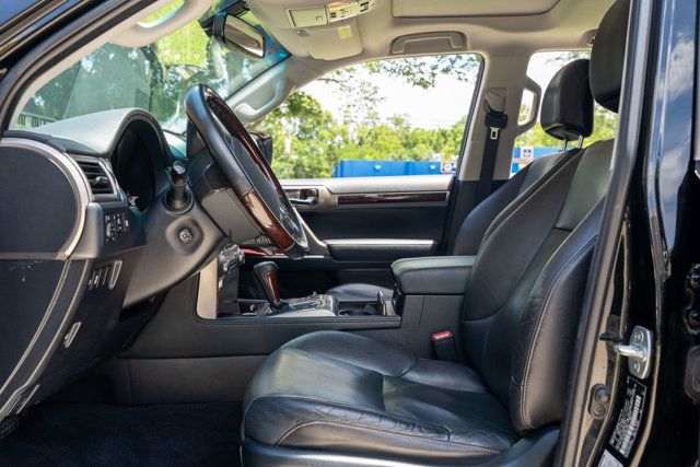 2018 Lexus GX PremiumPkg/2ndRowCaptains/SportDesignPkg/Heated&CooledSeats - 23036159 - 17