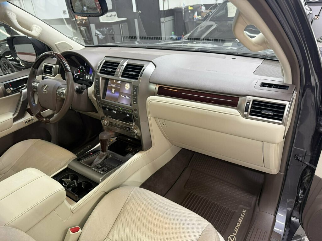 2018 Lexus GX Premium Pkg/Heated&Cooled Seats/Blind Spot Monitor/Rear Camera - 23092967 - 10