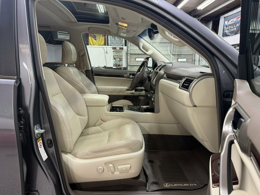 2018 Lexus GX Premium Pkg/Heated&Cooled Seats/Blind Spot Monitor/Rear Camera - 23092967 - 28