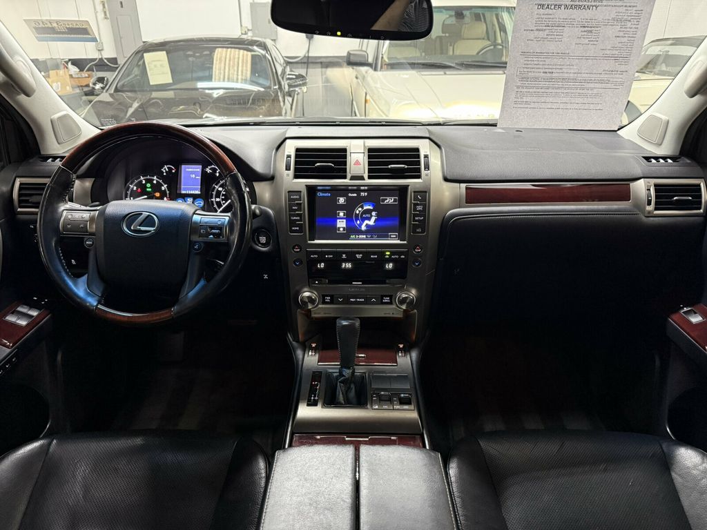 2018 Lexus GX Premium Pkg/Heated&Cooled Seats/Blind Spot Monitor/Rear Camera - 23098637 - 11