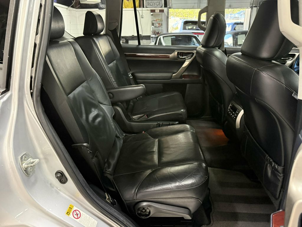2018 Lexus GX Premium Pkg/Heated&Cooled Seats/Blind Spot Monitor/Rear Camera - 23098637 - 28