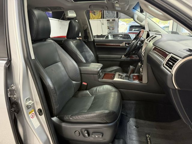 2018 Lexus GX Premium Pkg/Heated&Cooled Seats/Blind Spot Monitor/Rear Camera - 23098637 - 31