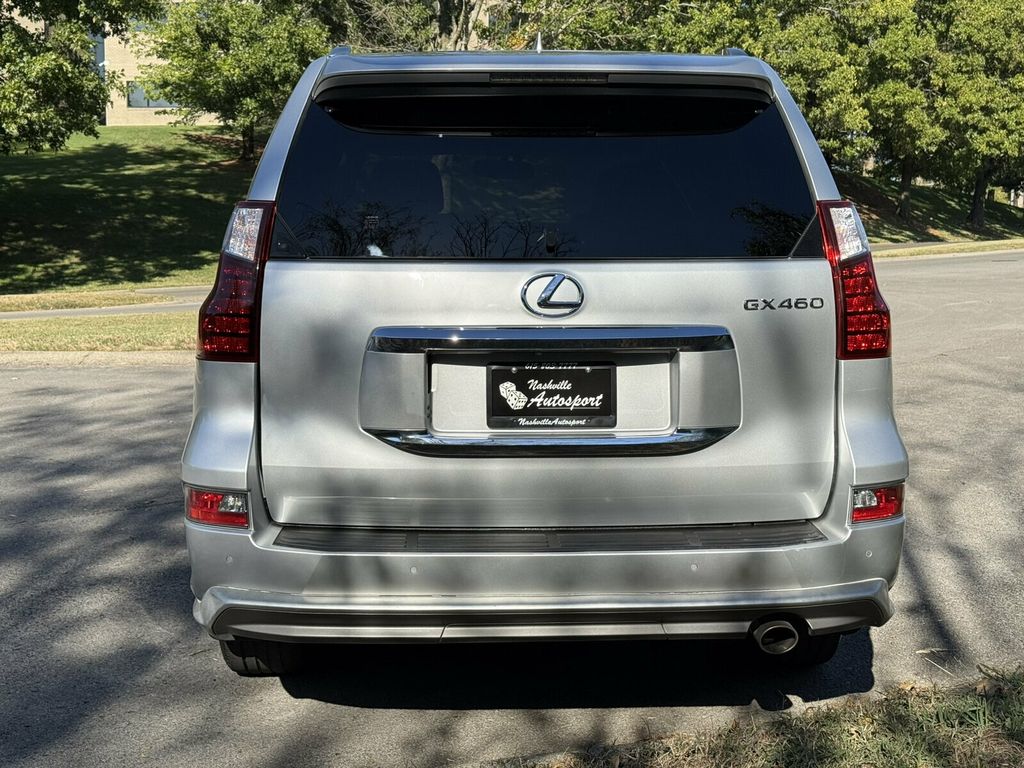 2018 Lexus GX Premium Pkg/Heated&Cooled Seats/Blind Spot Monitor/Rear Camera - 23098637 - 4