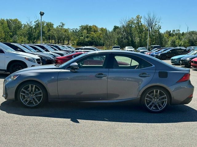 2018 Lexus IS IS 300 AWD - 22601261 - 16