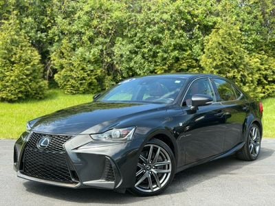 2018 Lexus IS