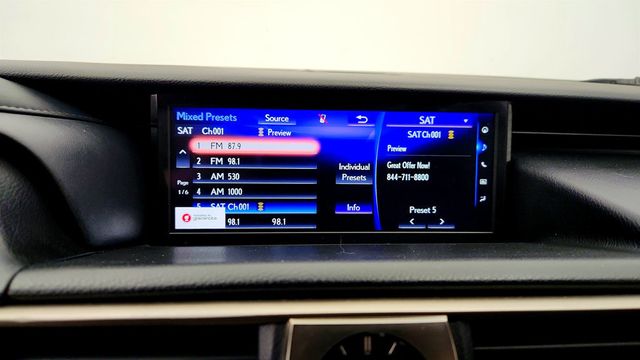 2018 Lexus IS IS 300 F SPORT AWD w/ 10.3'' Navigation - 23002323 - 17