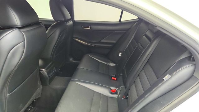 2018 Lexus IS IS 300 F SPORT AWD w/ 10.3'' Navigation - 23002323 - 20