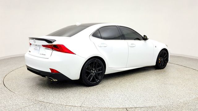 2018 Lexus IS IS 300 F SPORT AWD w/ 10.3'' Navigation - 23002323 - 4
