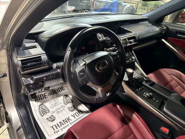 2018 Lexus IS IS 300 F Sport RWD - 22927019 - 11