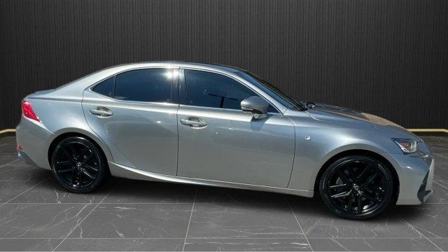 2018 Lexus IS IS 300 F Sport RWD - 23085852 - 1