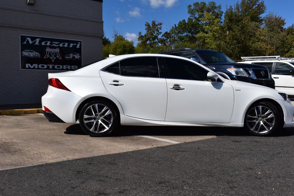 2018 Lexus IS IS 300 RWD - 22933935 - 3
