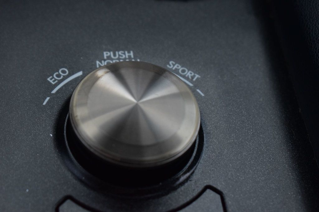 2018 Lexus IS IS 300 RWD - 22933935 - 40