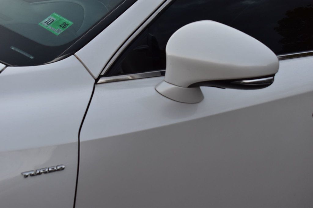 2018 Lexus IS IS 300 RWD - 22933935 - 45