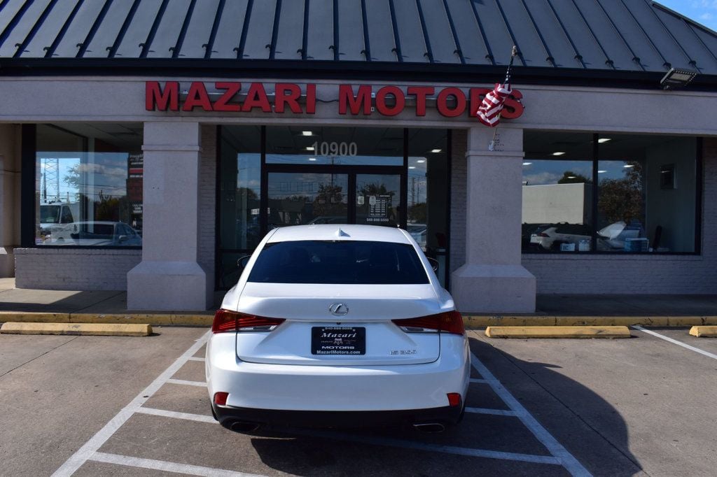 2018 Lexus IS IS 300 RWD - 22933935 - 8