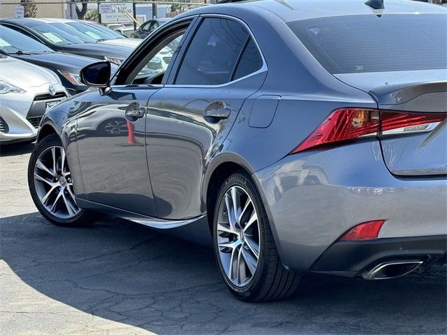 2018 Lexus IS IS 300 RWD - 22454266 - 14