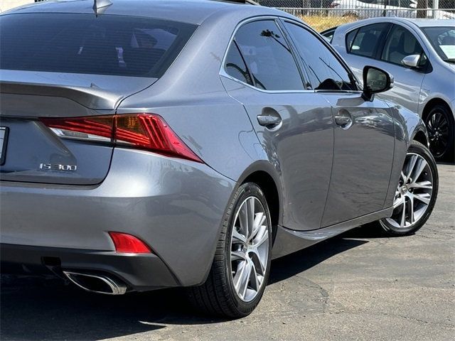 2018 Lexus IS IS 300 RWD - 22454266 - 16