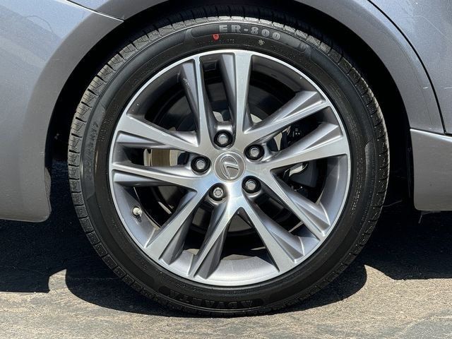 2018 Lexus IS IS 300 RWD - 22454266 - 66