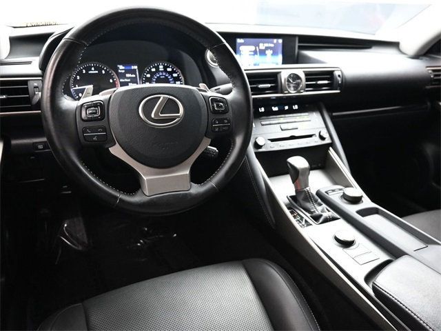 2018 Lexus IS IS 300 RWD - 22927421 - 16