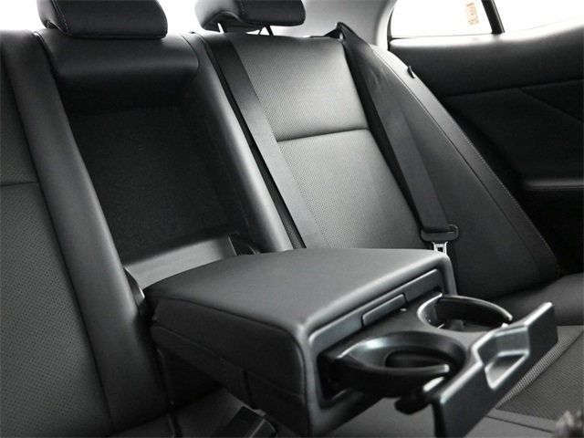 2018 Lexus IS IS 300 RWD - 22927421 - 18