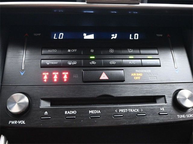 2018 Lexus IS IS 300 RWD - 22927421 - 20