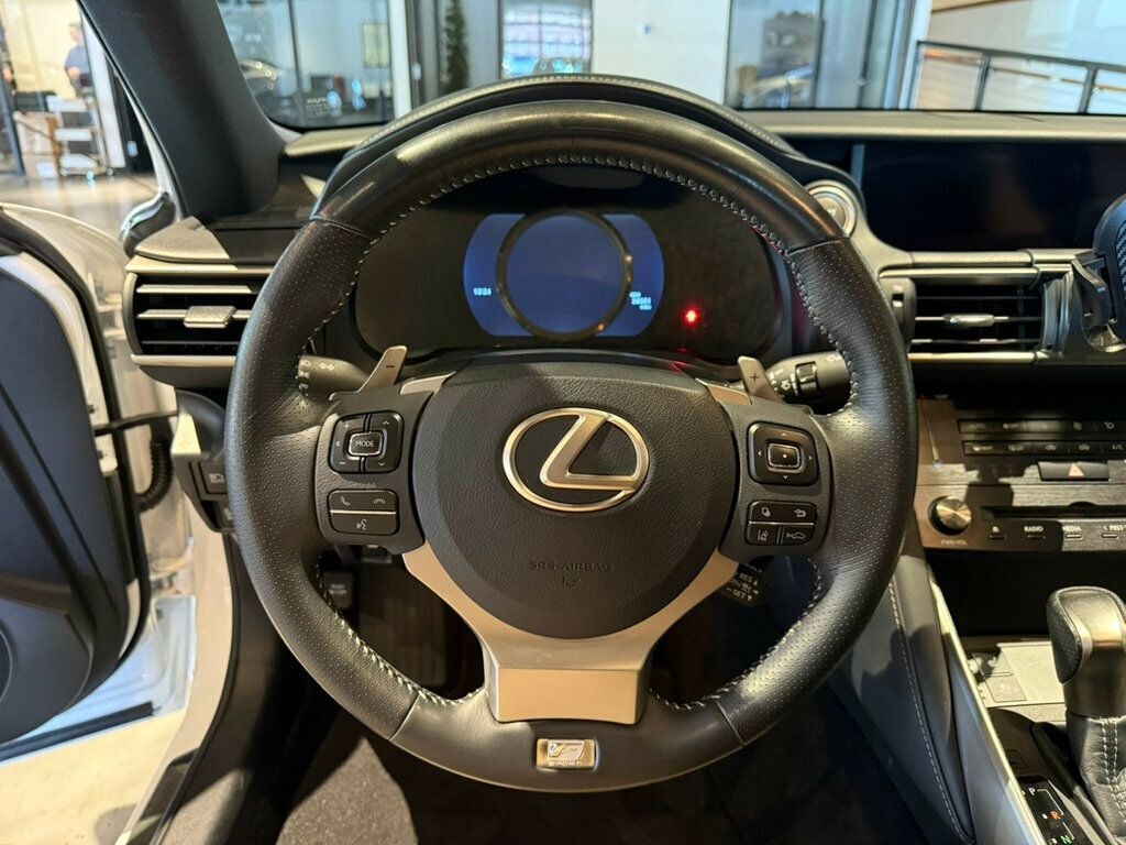 2018 Lexus IS LocalTrade/F SportPkg/ParkAssist/AdapCruise/MoonRoof/Htd&CldSeat - 22744381 - 11