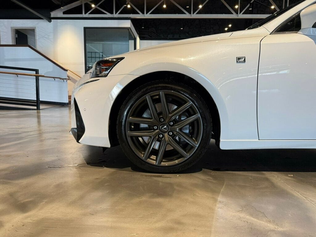 2018 Lexus IS LocalTrade/F SportPkg/ParkAssist/AdapCruise/MoonRoof/Htd&CldSeat - 22744381 - 28