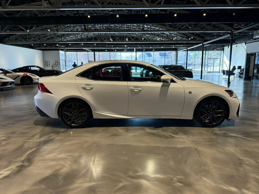 2018 Lexus IS LocalTrade/F SportPkg/ParkAssist/AdapCruise/MoonRoof/Htd&CldSeat - 22744381 - 5