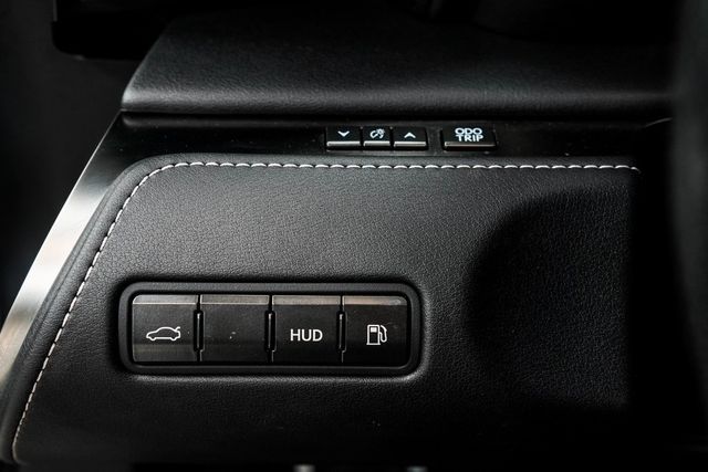 2018 Lexus LC LC 500 RWD - 22986443 - 37