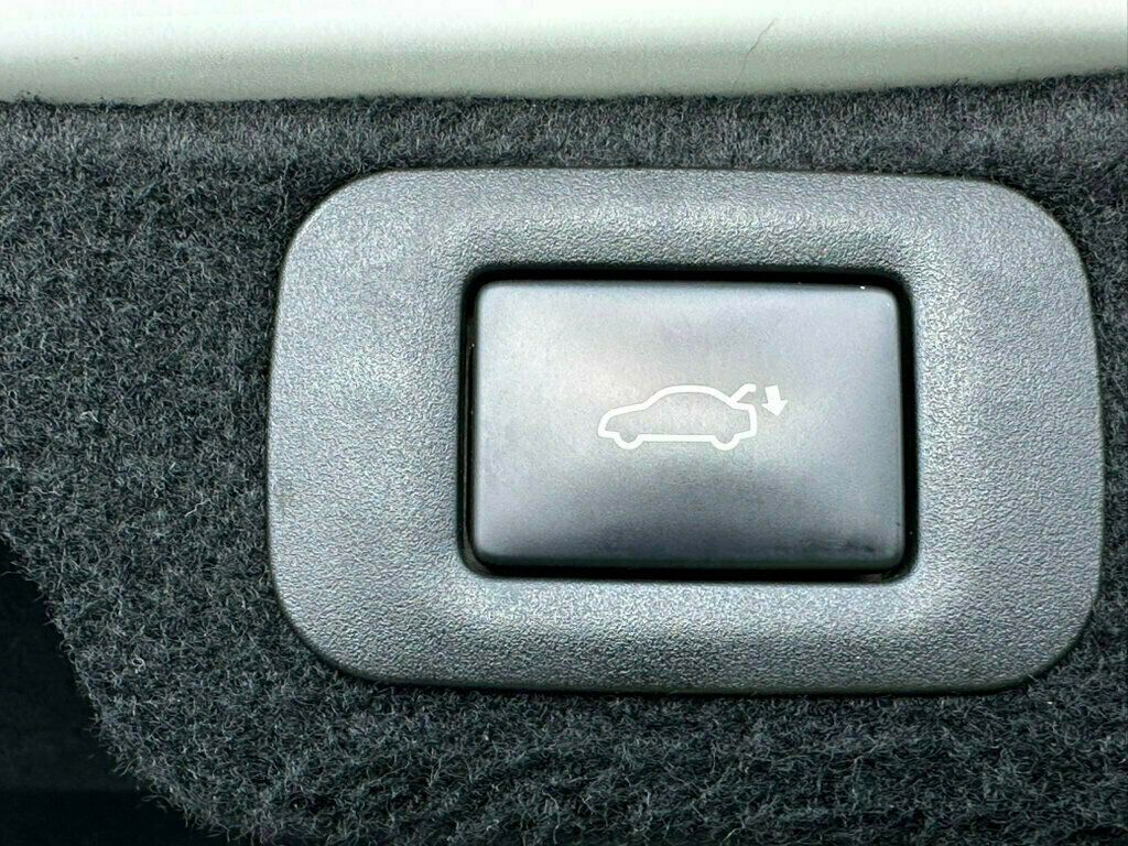 2018 Lexus LS LS 500 AWD - 23057568 - 38