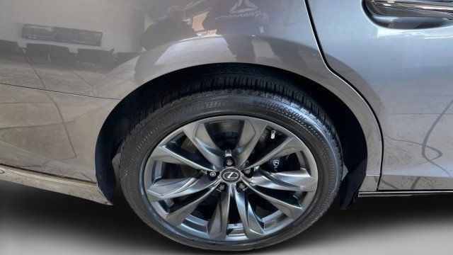 2018 Lexus LS LS 500 F Sport AWD - 22987356 - 21