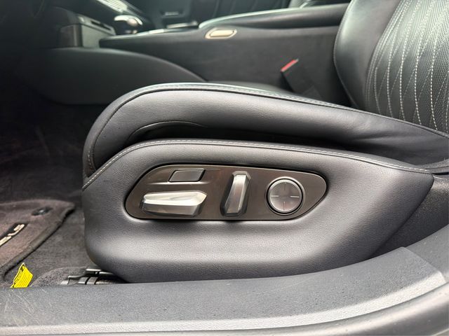 2018 Lexus LS LS 500h AWD - 23015982 - 17