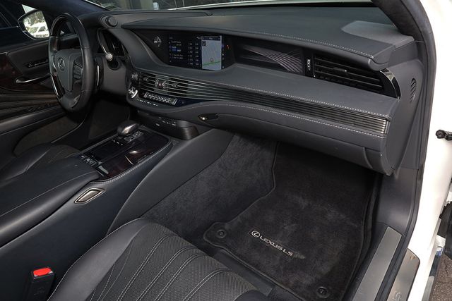 2018 LEXUS LS LS 500 RWD - 23035493 - 19