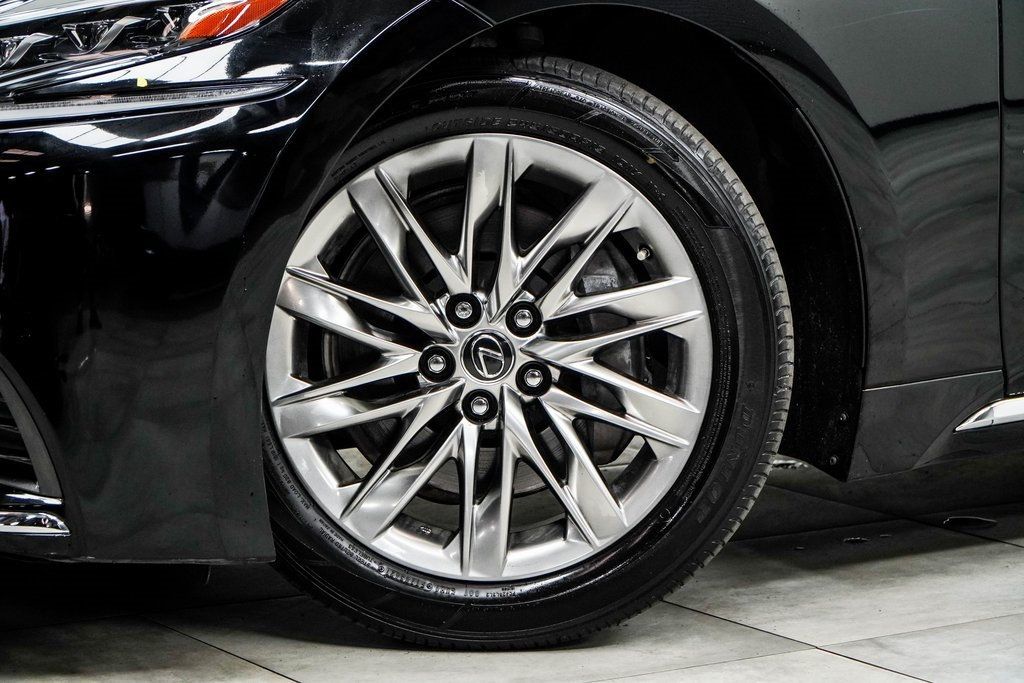 2018 Lexus LS 500 photo 3