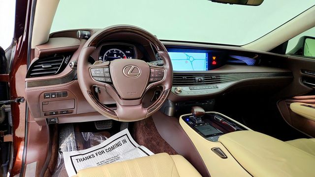 2018 Lexus LS LS 500 w/ Luxury Pkg, Panoramic Roof & Mark Levinson - 23089805 - 12