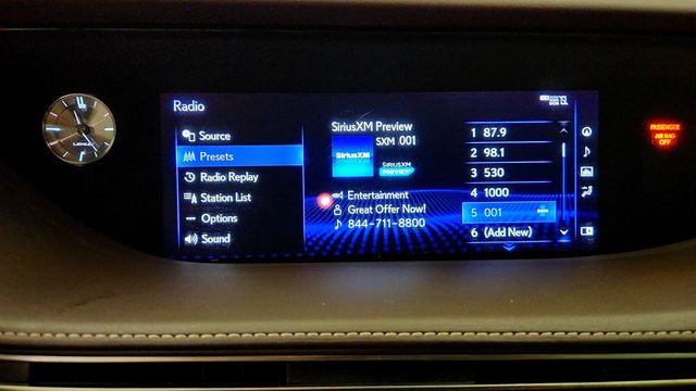 2018 Lexus LS LS 500 w/ Luxury Pkg, Panoramic Roof & Mark Levinson - 23089805 - 19