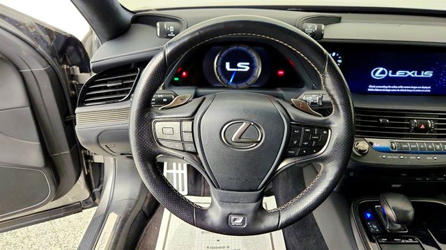 2018 Lexus LS LS 500 w/ Mark Levinson Audio, F SPORT Package & Panorama Roof - 23019262 - 12
