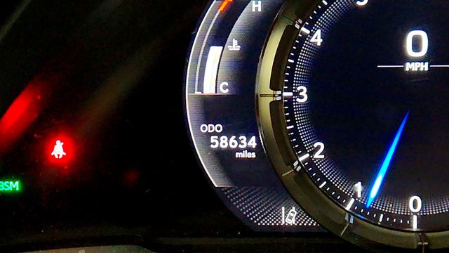 2018 Lexus LS LS 500 w/ Mark Levinson Audio, F SPORT Package & Panorama Roof - 23019262 - 14