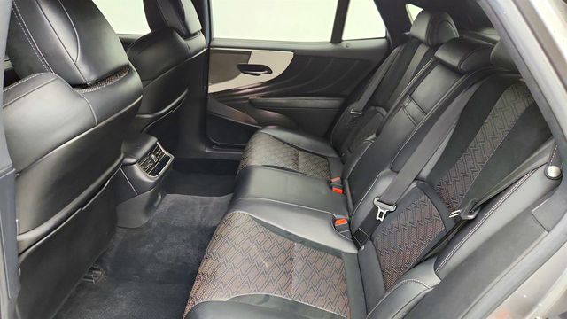 2018 Lexus LS LS 500 w/ Mark Levinson Audio, F SPORT Package & Panorama Roof - 23019262 - 20