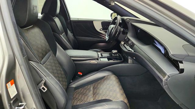 2018 Lexus LS LS 500 w/ Mark Levinson Audio, F SPORT Package & Panorama Roof - 23019262 - 23