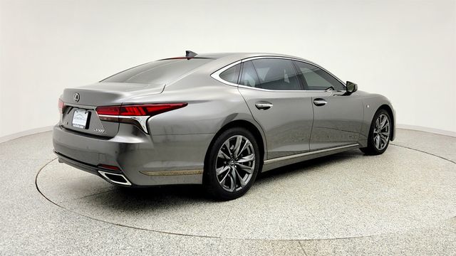 2018 Lexus LS LS 500 w/ Mark Levinson Audio, F SPORT Package & Panorama Roof - 23019262 - 4