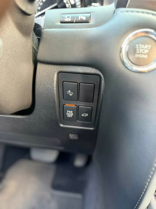 2018 Lexus LX  - 23044634 - 18