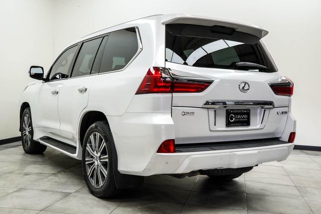 2018 Lexus LX 570 - 23054245 - 10