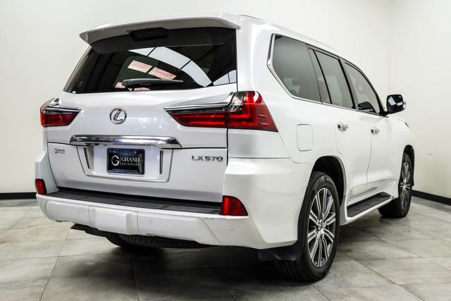 2018 Lexus LX 570 - 23054245 - 11