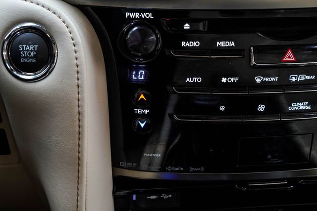2018 Lexus LX 570 - 23054245 - 29