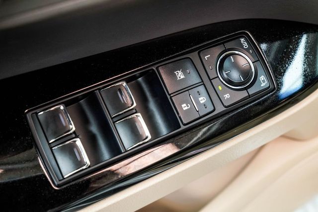 2018 Lexus LX 570 - 23054245 - 46